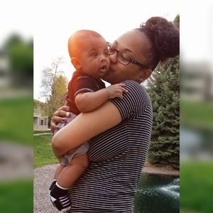 Meet your Posher, Seyanna